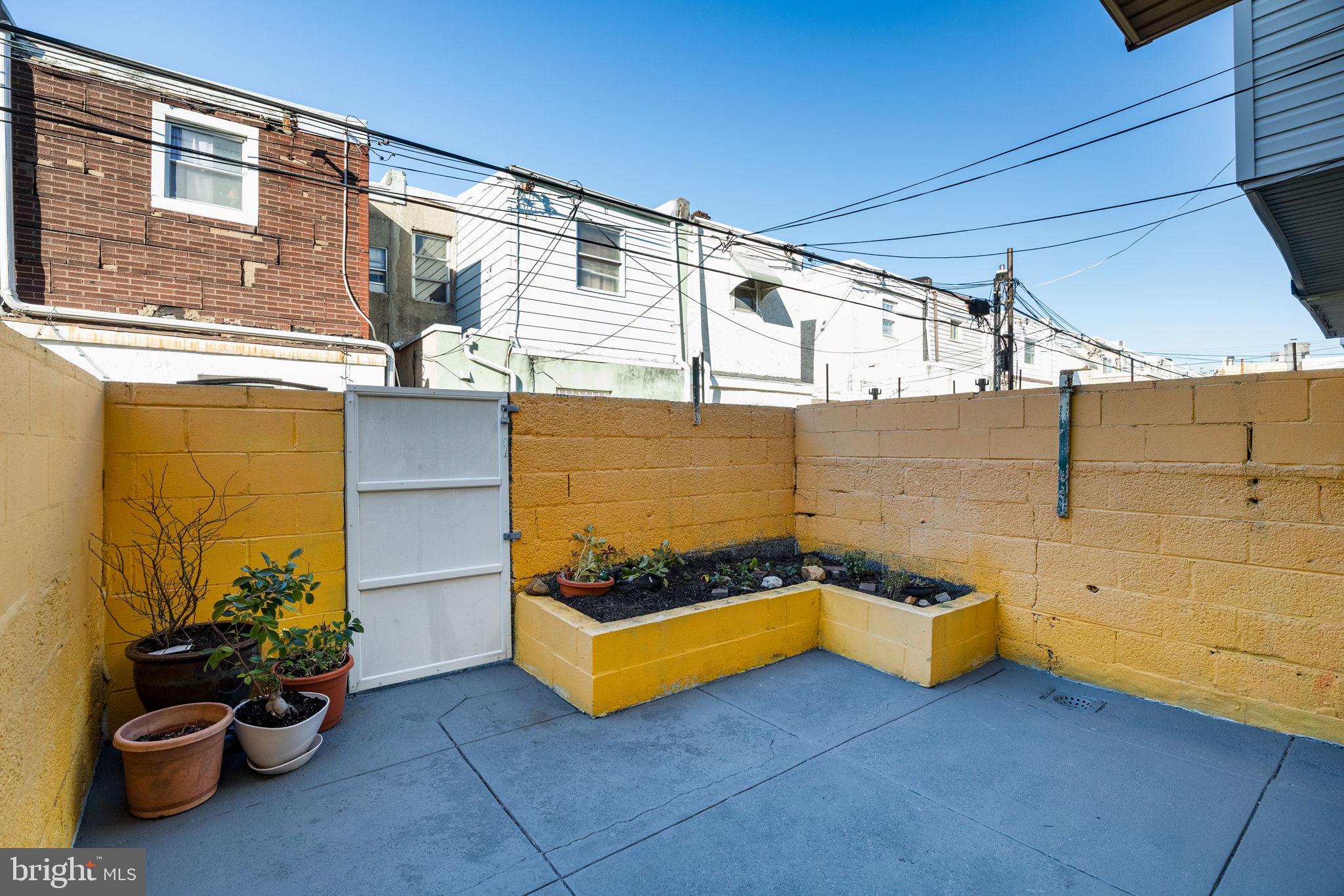 2428 S 16TH STREET