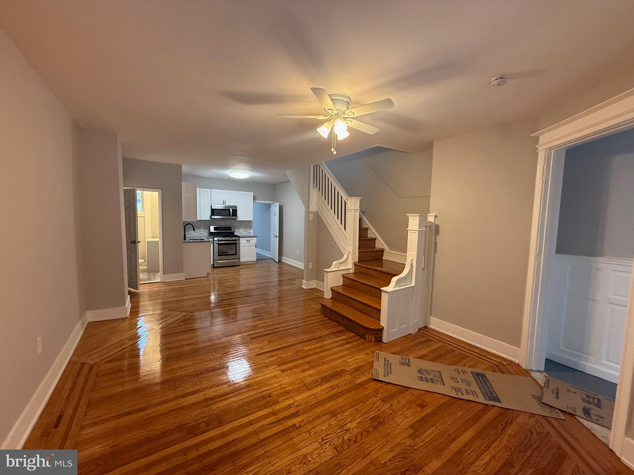 1439 W OLNEY AVENUE