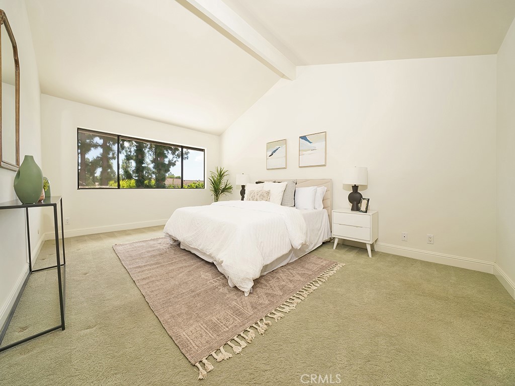 18072 Rosanne Circle