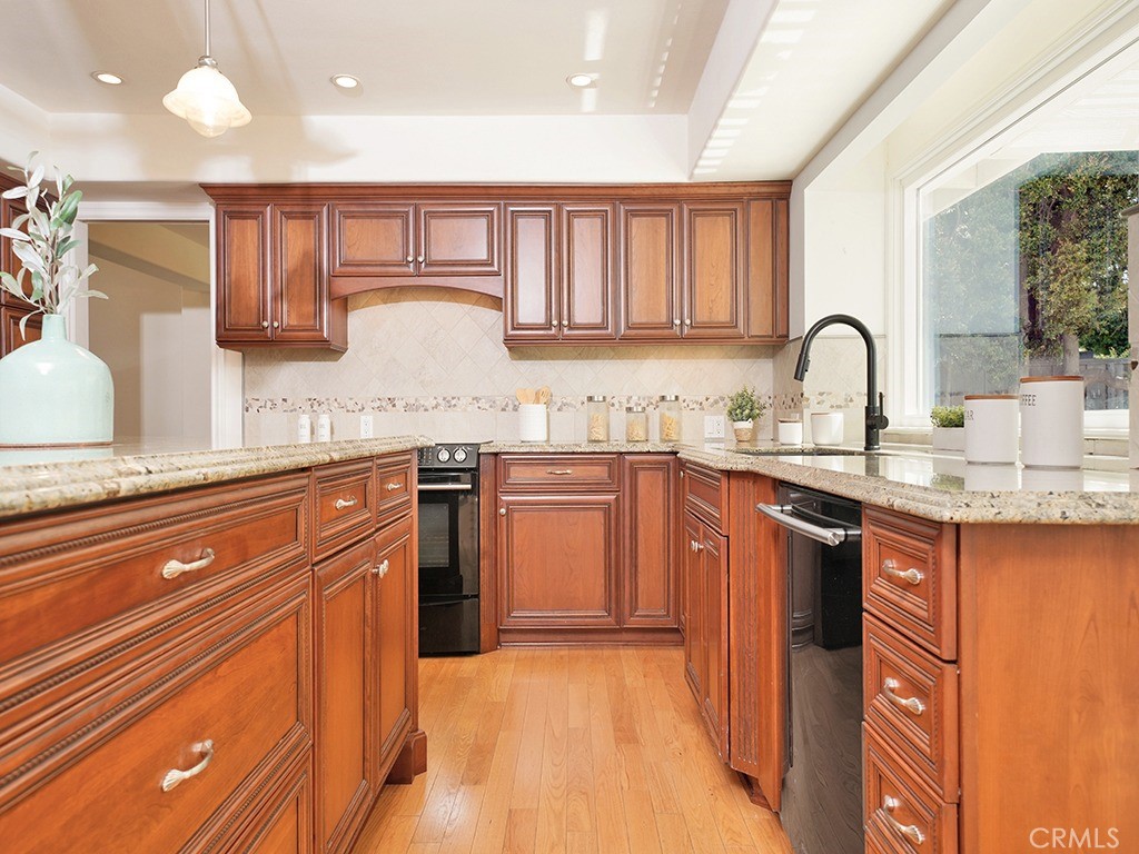 18072 Rosanne Circle