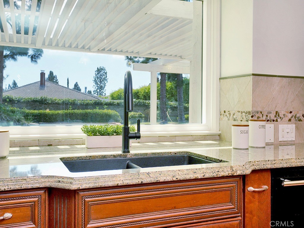 18072 Rosanne Circle