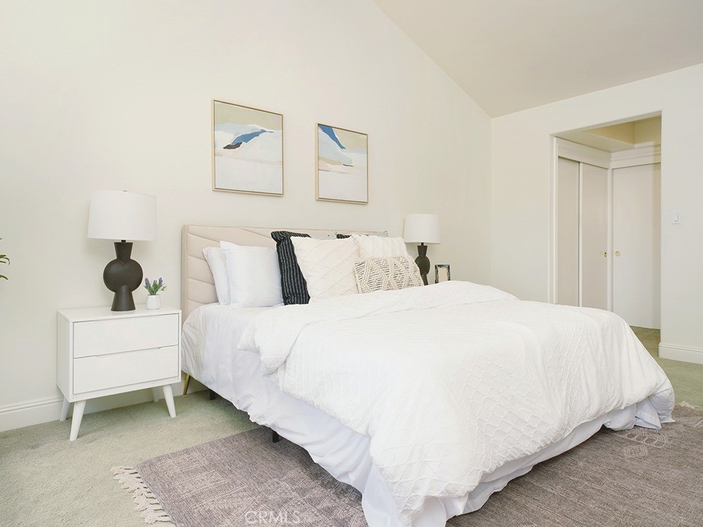 18072 Rosanne Circle