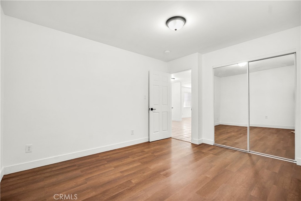 125 W Tichenor Street