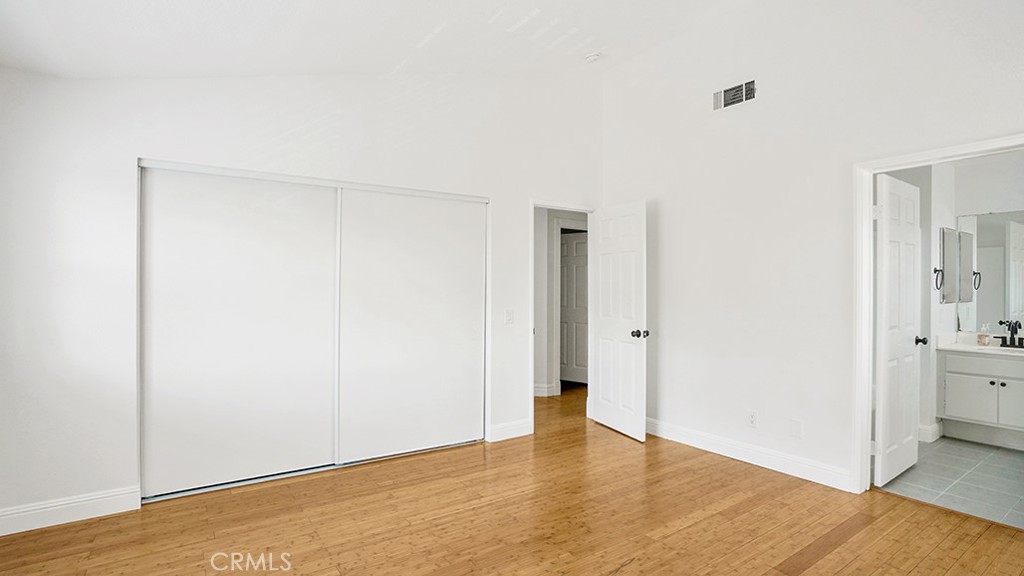 13154 Sycamore Village Drive