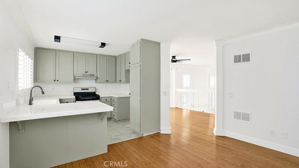 13154 Sycamore Village Drive