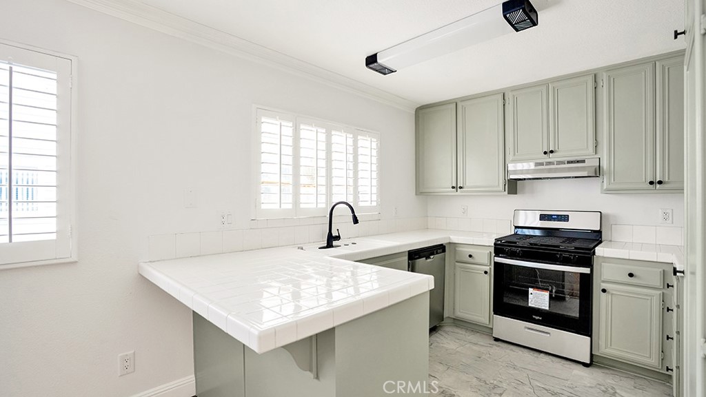 13154 Sycamore Village Drive