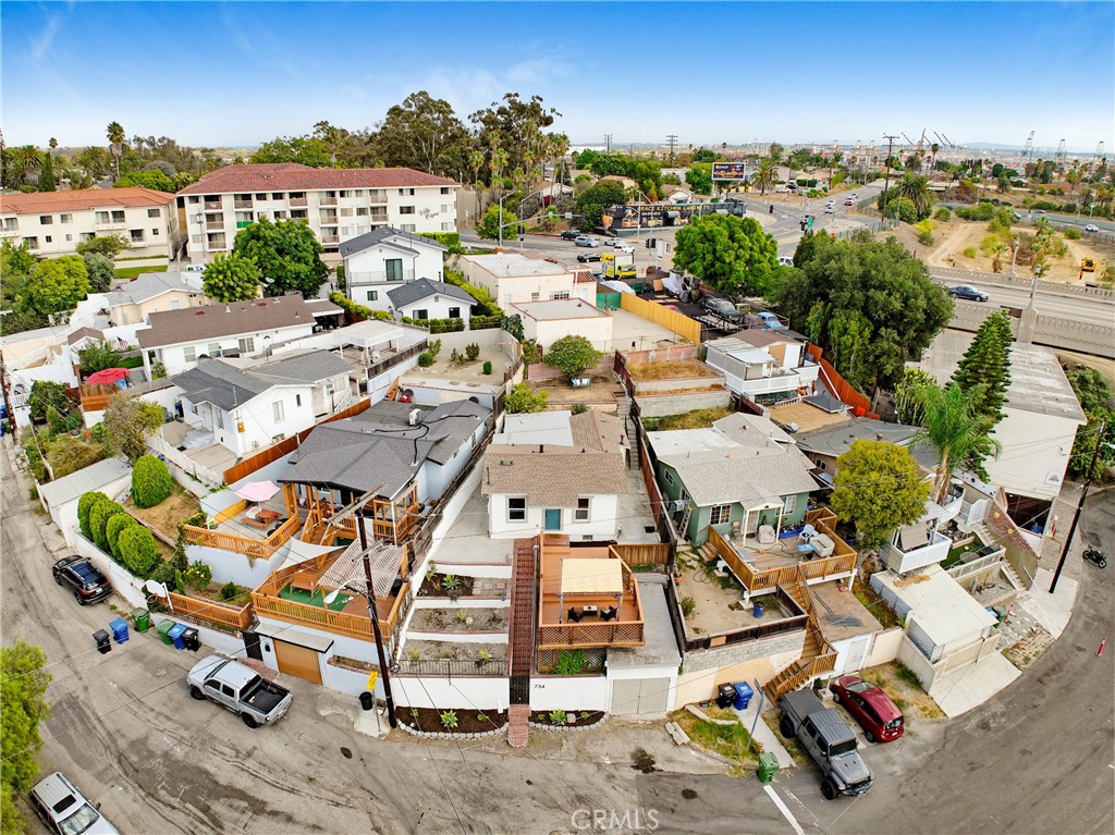 734 Summerland Place