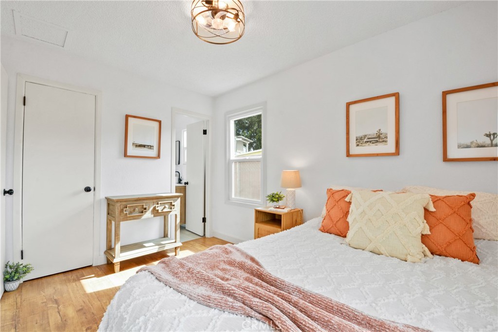 734 Summerland Place