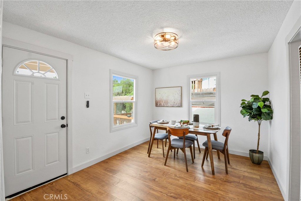 734 Summerland Place