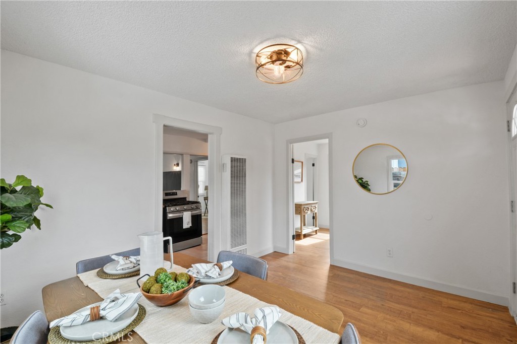 734 Summerland Place