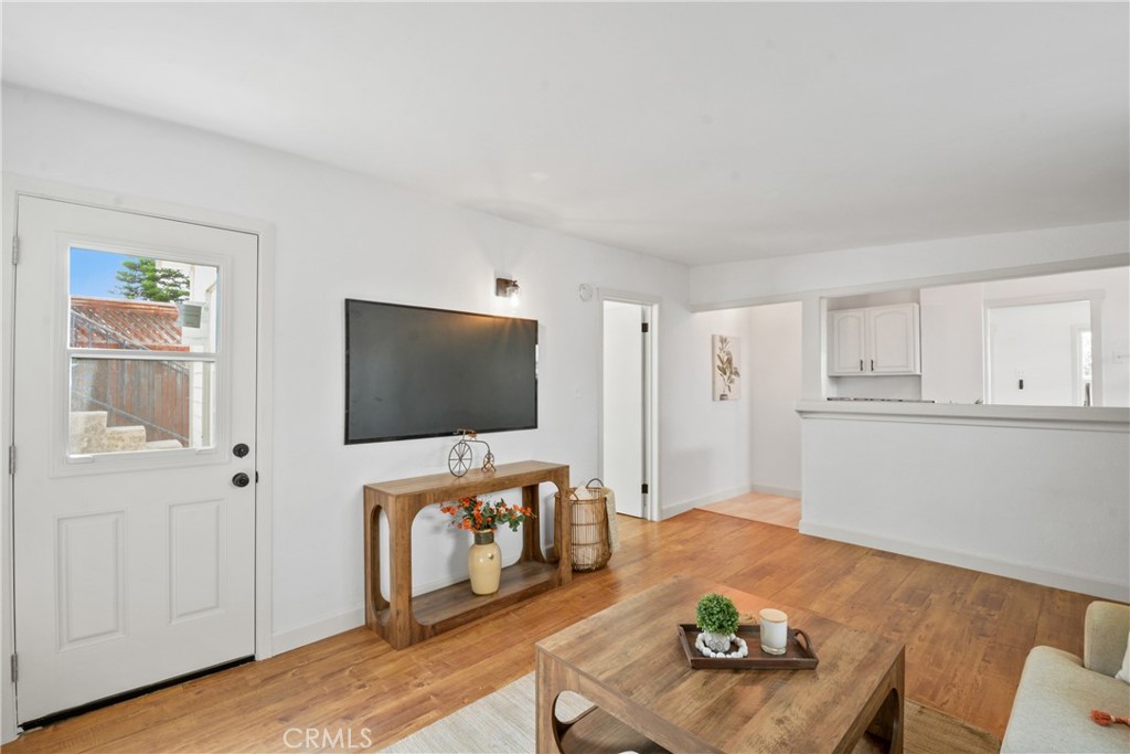 734 Summerland Place