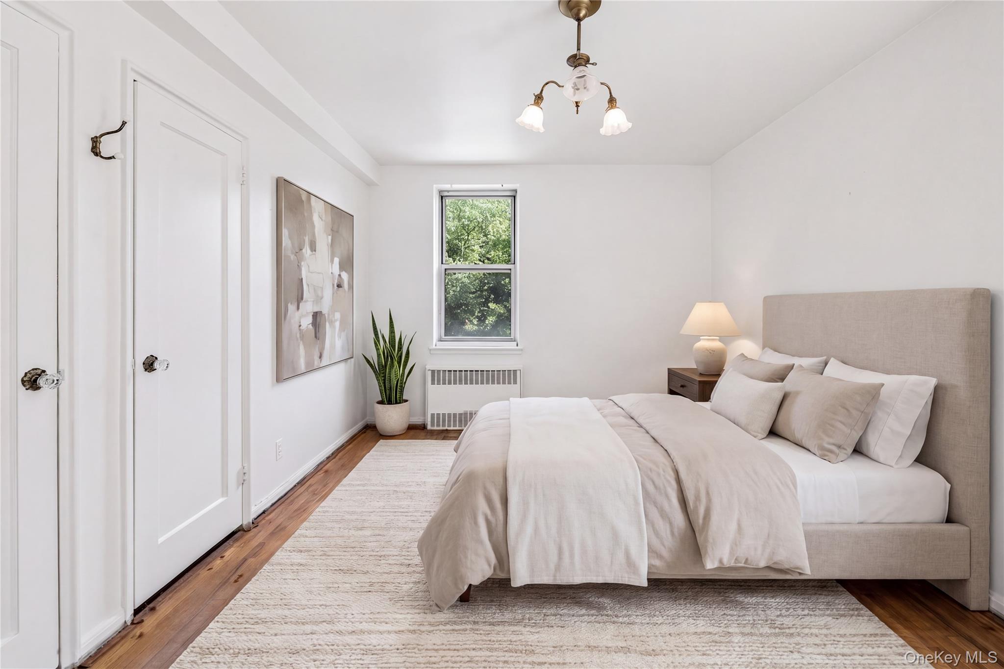 247 Parkview Avenue Unit: 3P