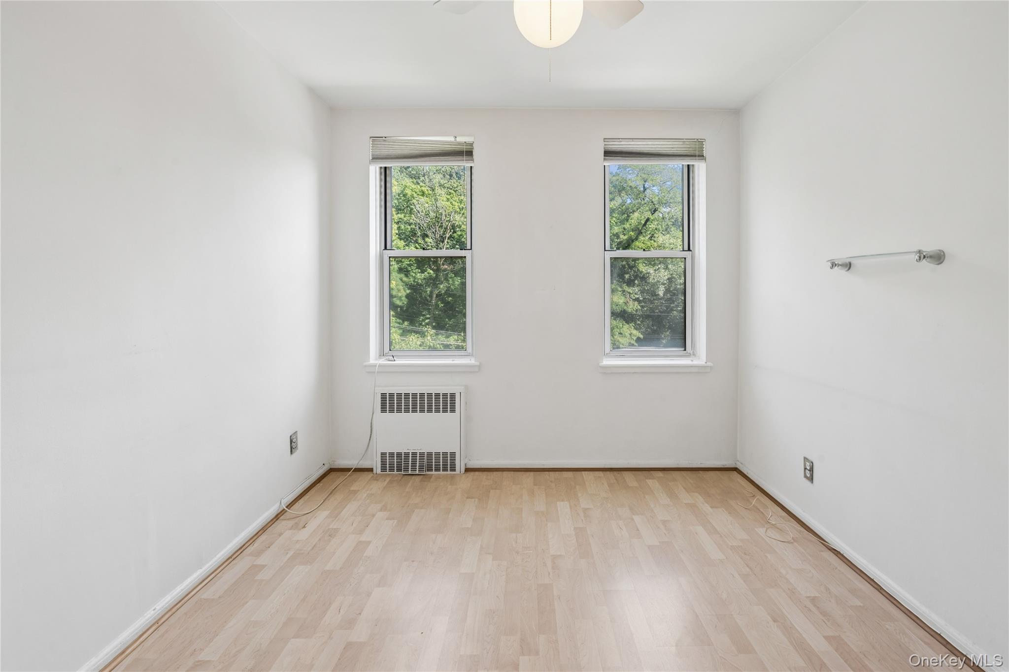247 Parkview Avenue Unit: 3P