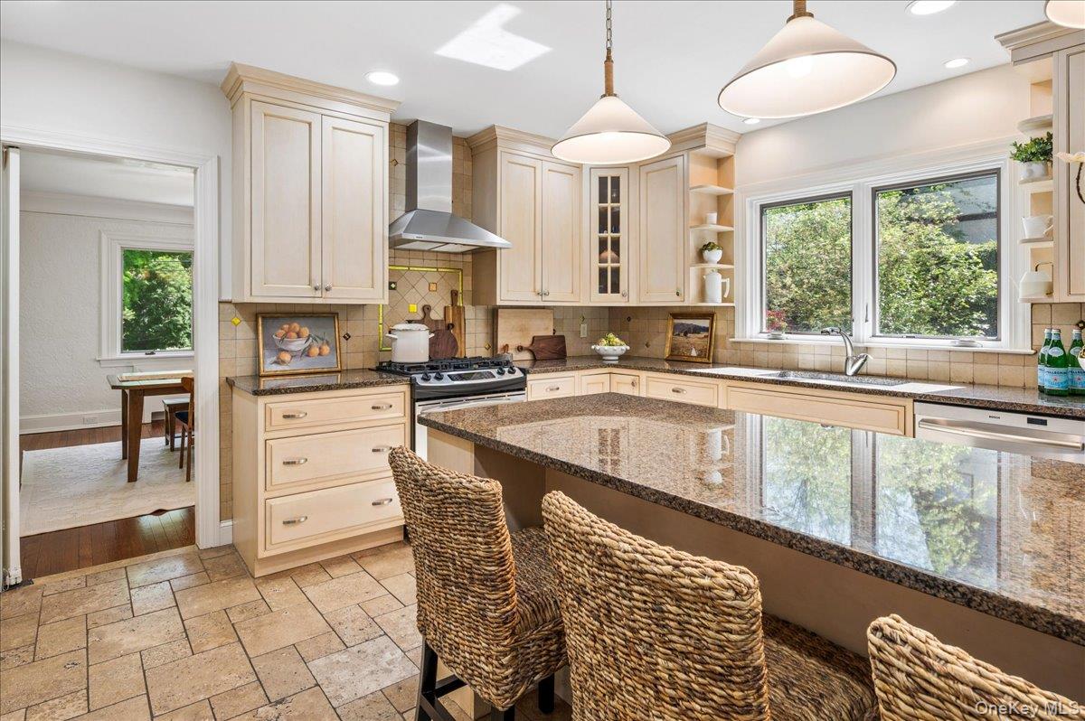 62 Broadfield Road