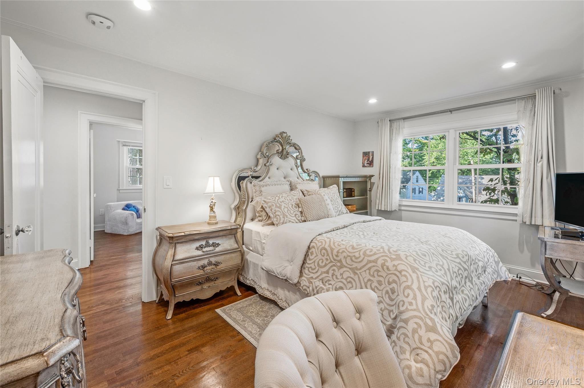 211 Douglas Place