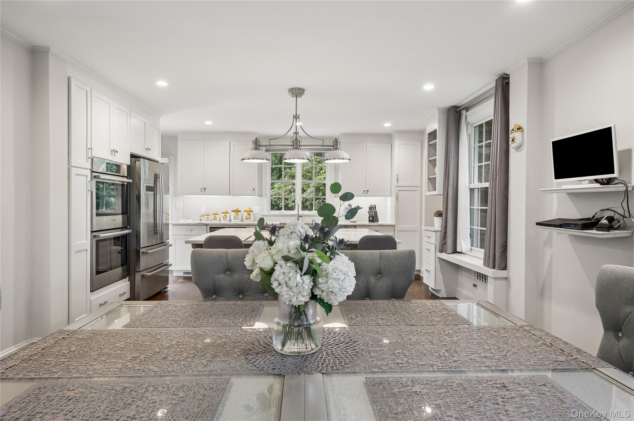 211 Douglas Place