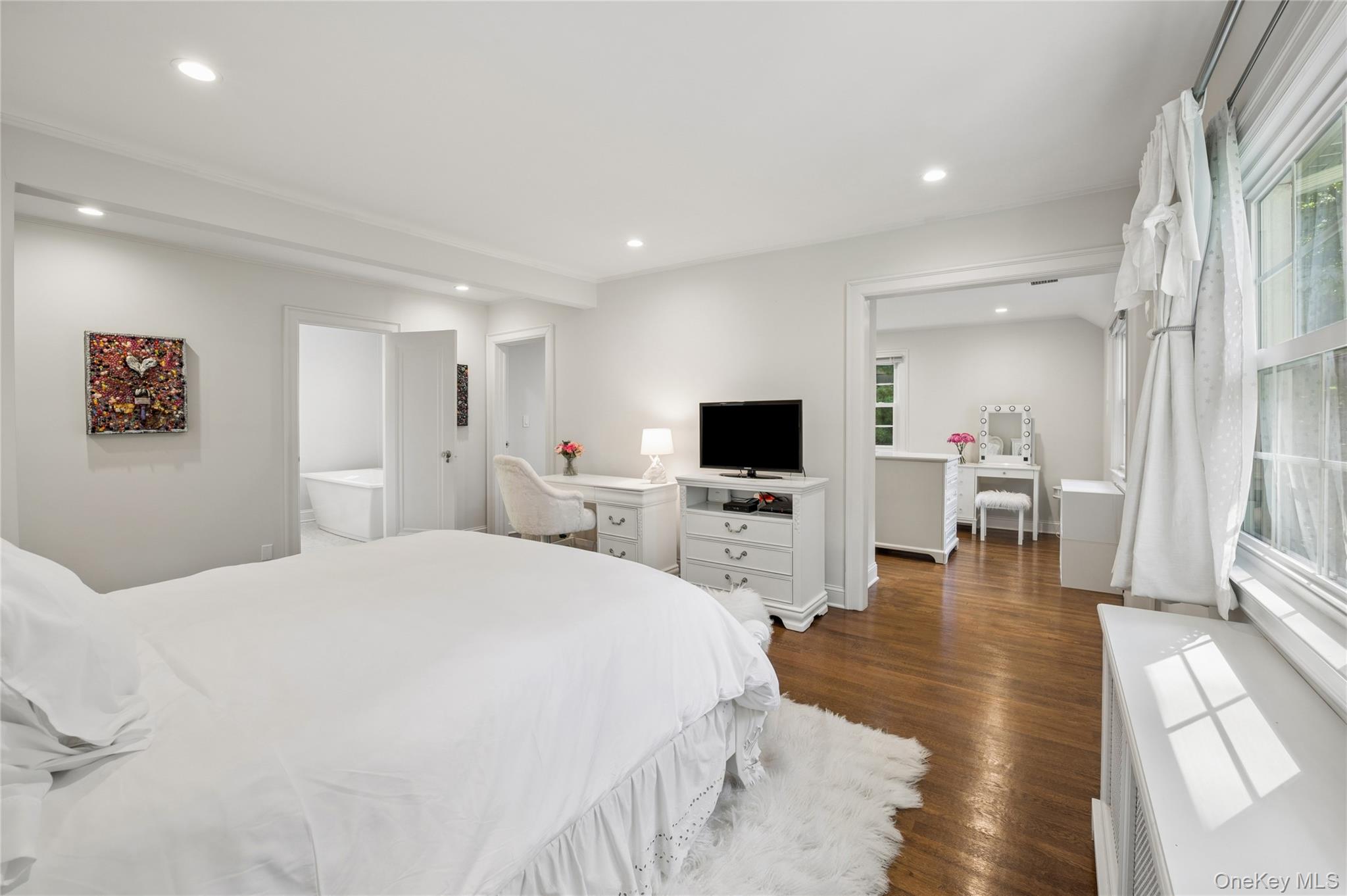 211 Douglas Place