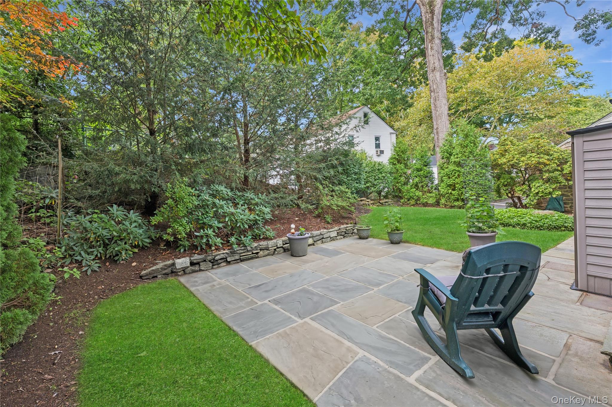 211 Douglas Place