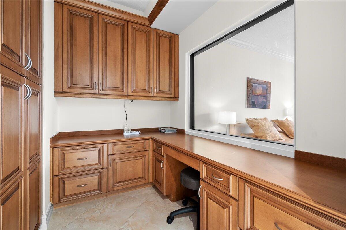 4600 N Ocean Drive 701