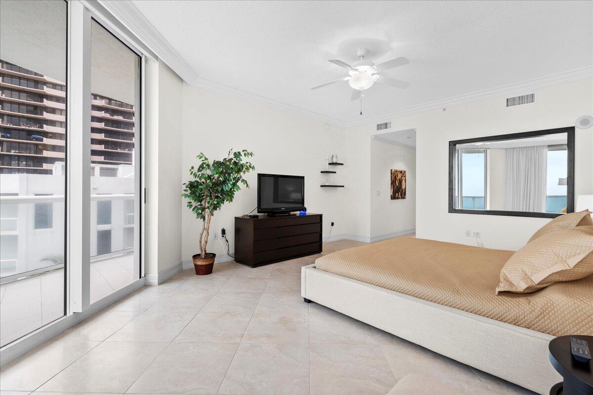 4600 N Ocean Drive 701