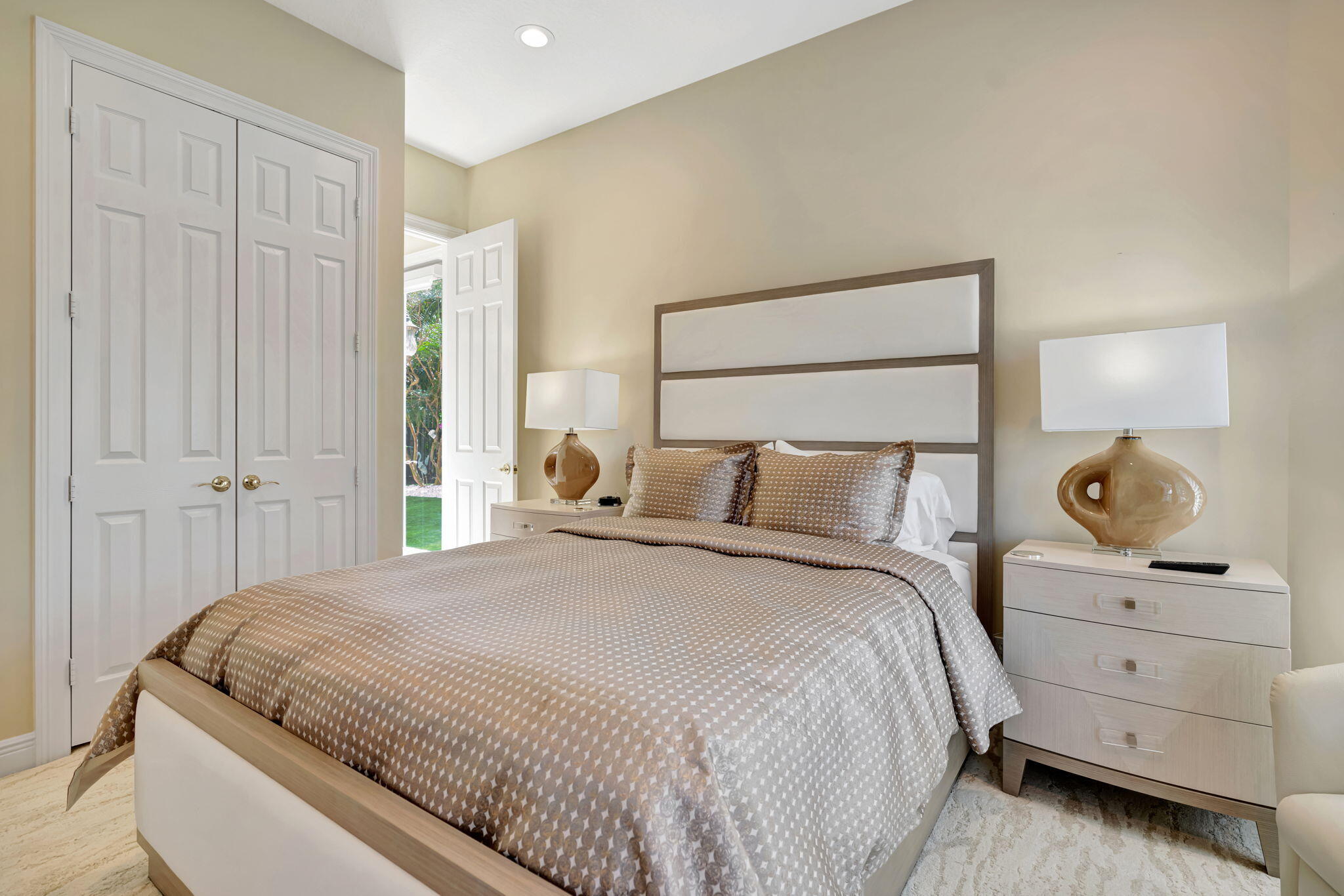 736 Sandy Point Lane