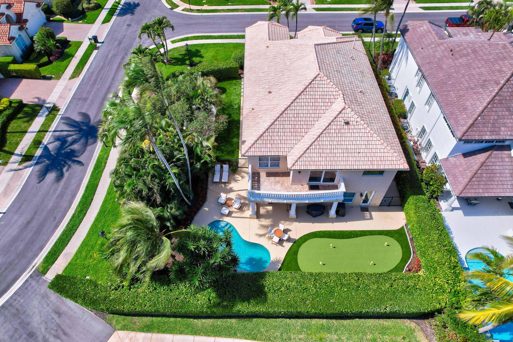 736 Sandy Point Lane