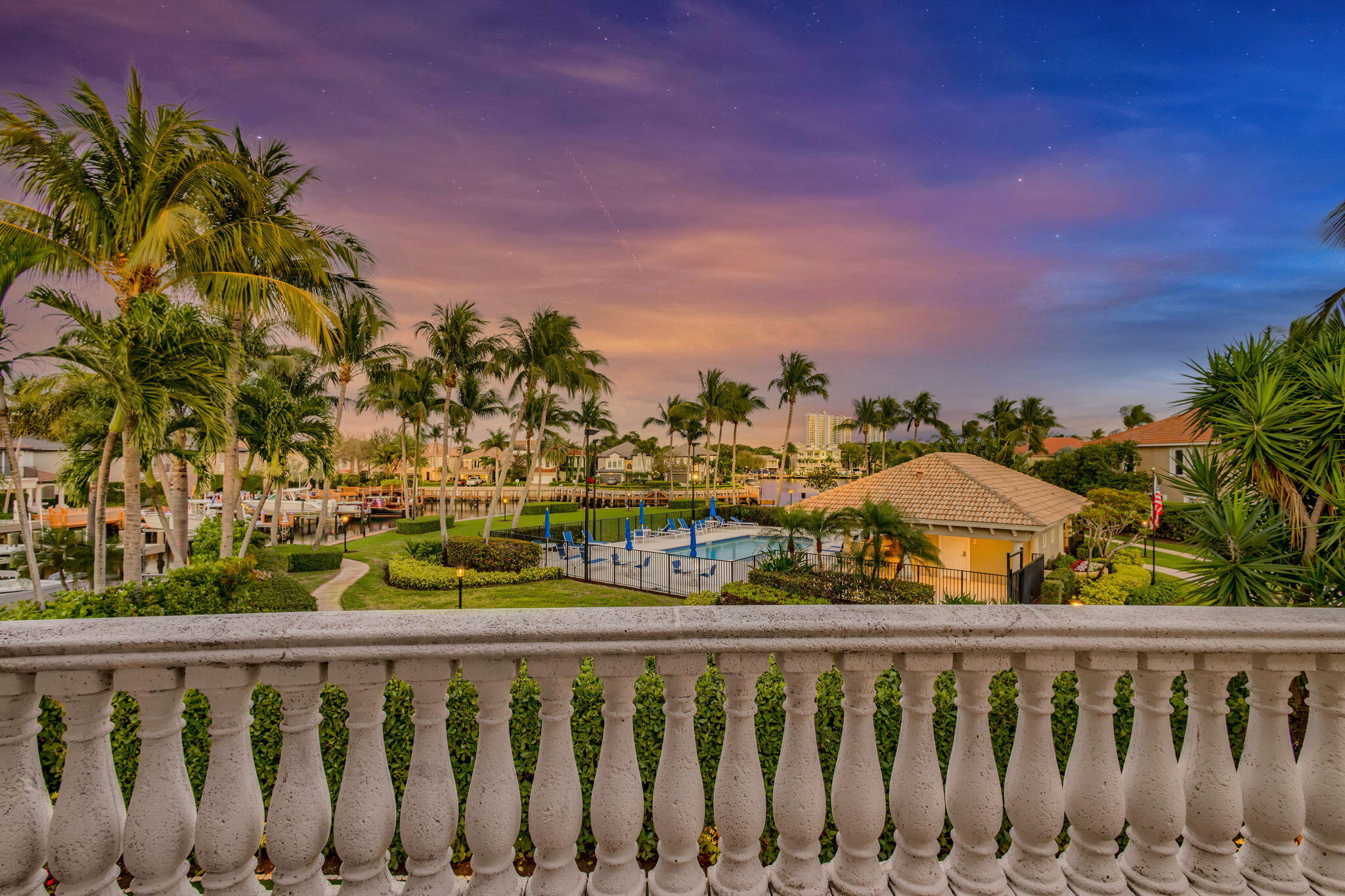 736 Sandy Point Lane