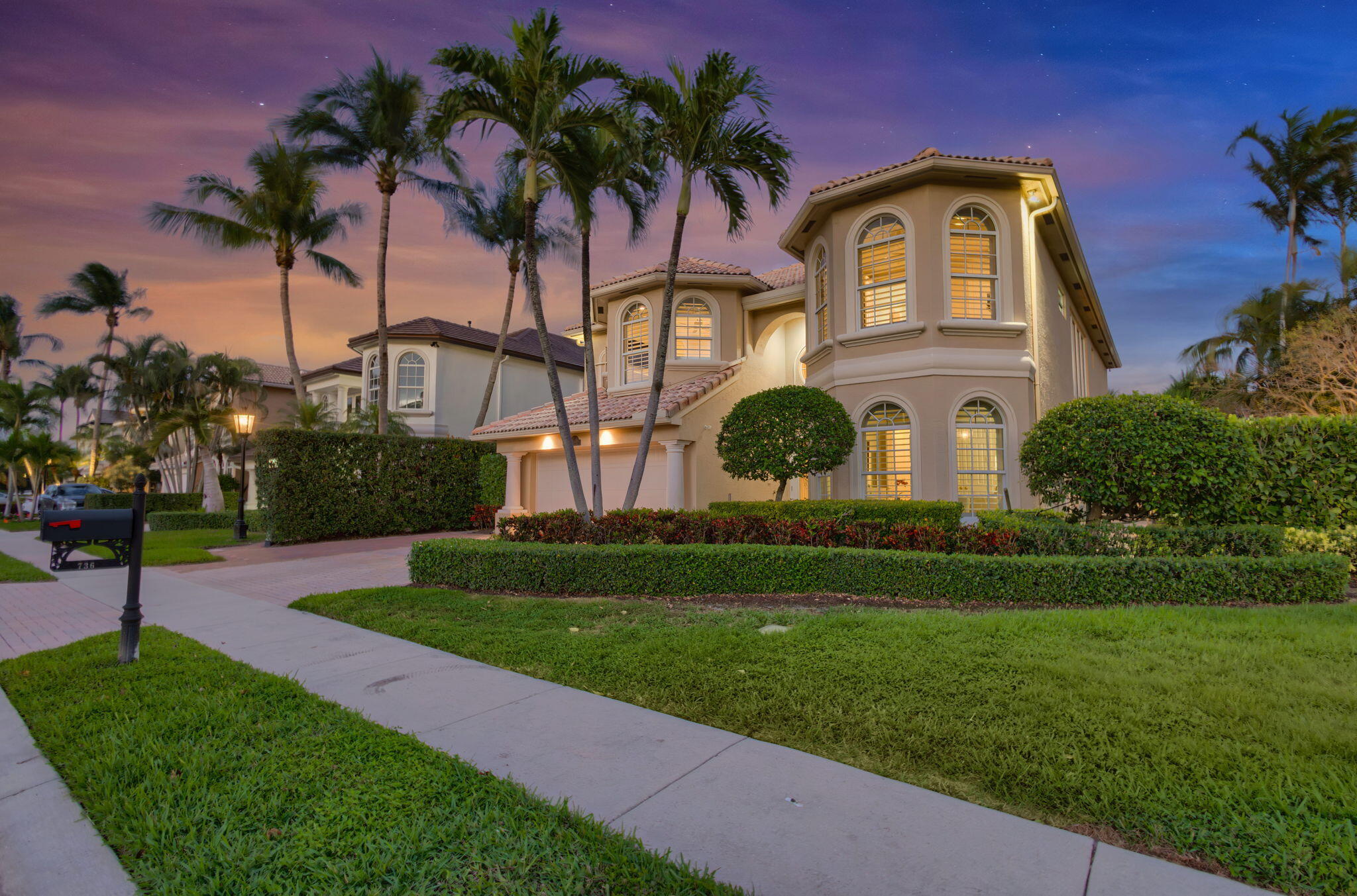 736 Sandy Point Lane