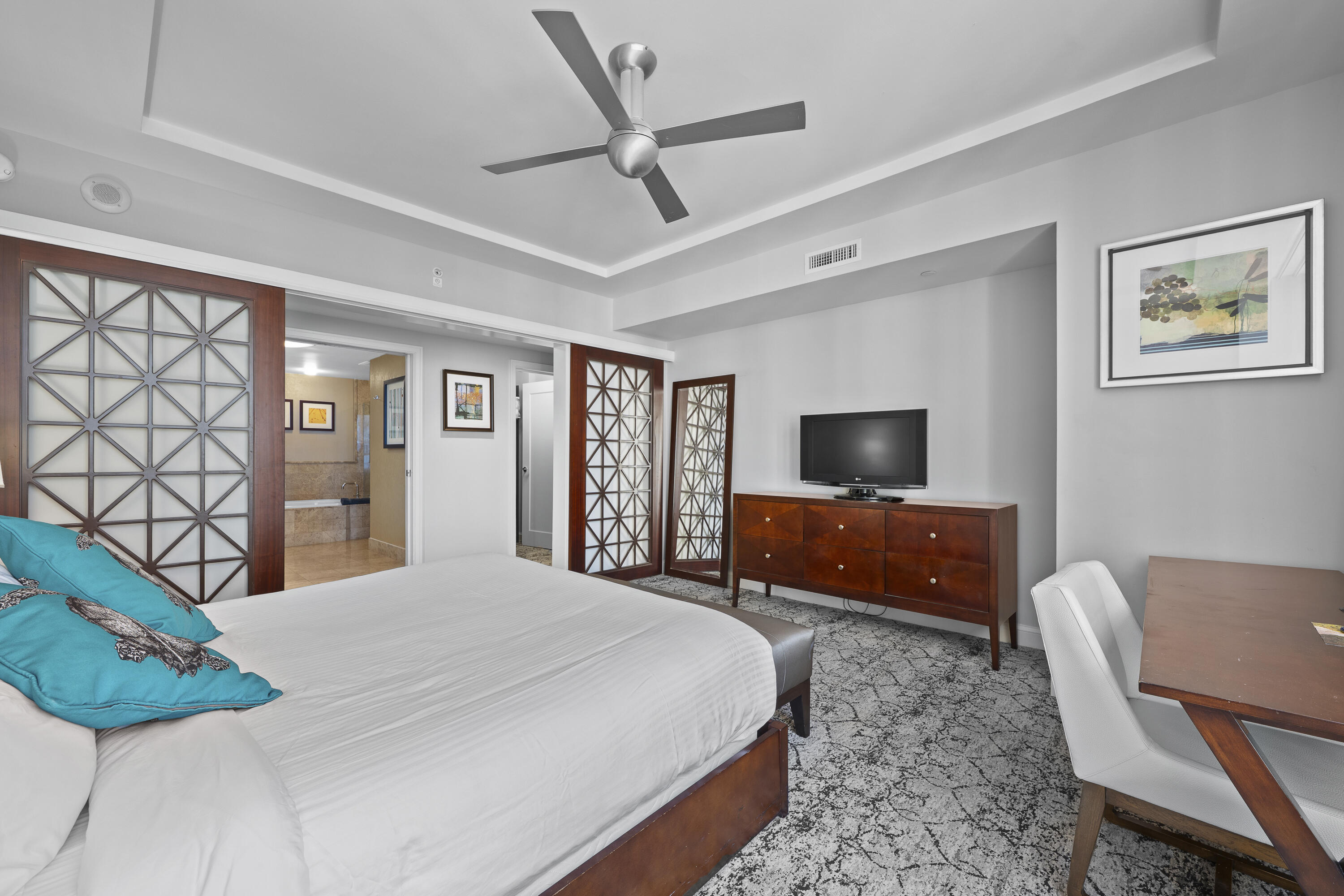 3800 N Ocean Drive 710