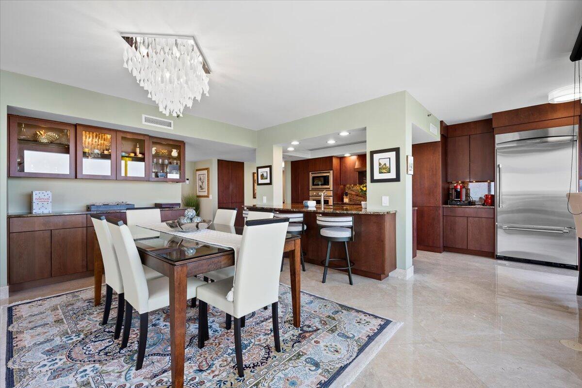 4000 N Ocean Drive 704