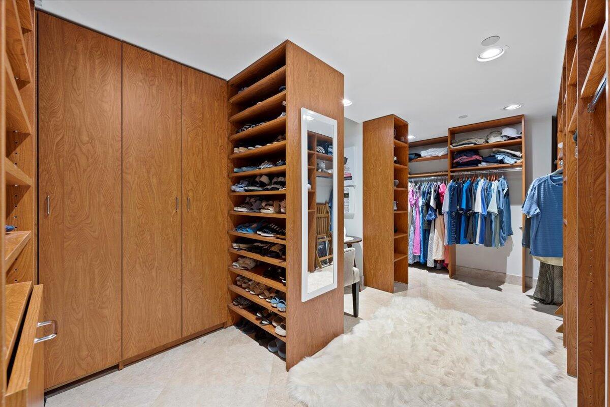 4000 N Ocean Drive 704