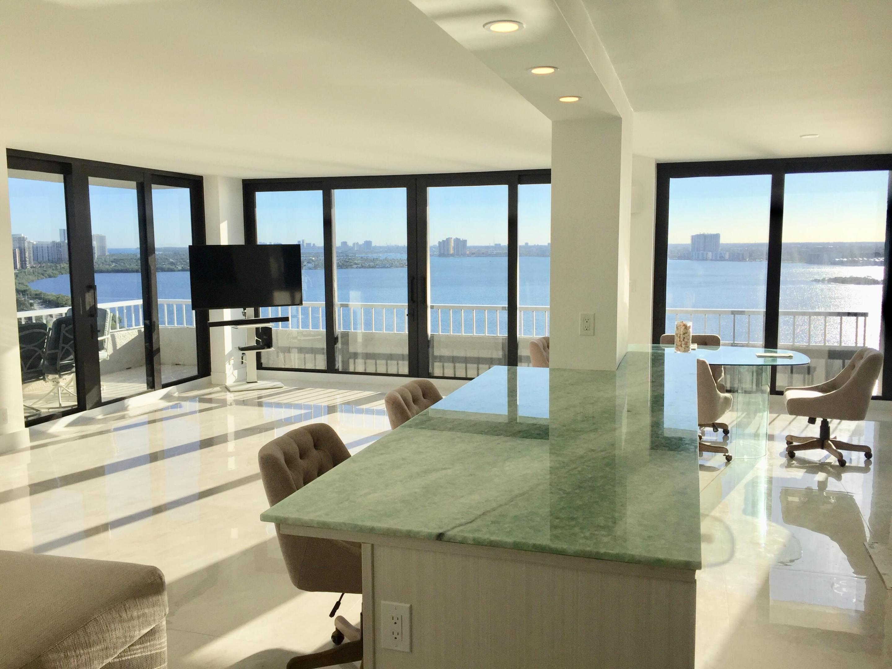 5550 N Ocean Drive 22b