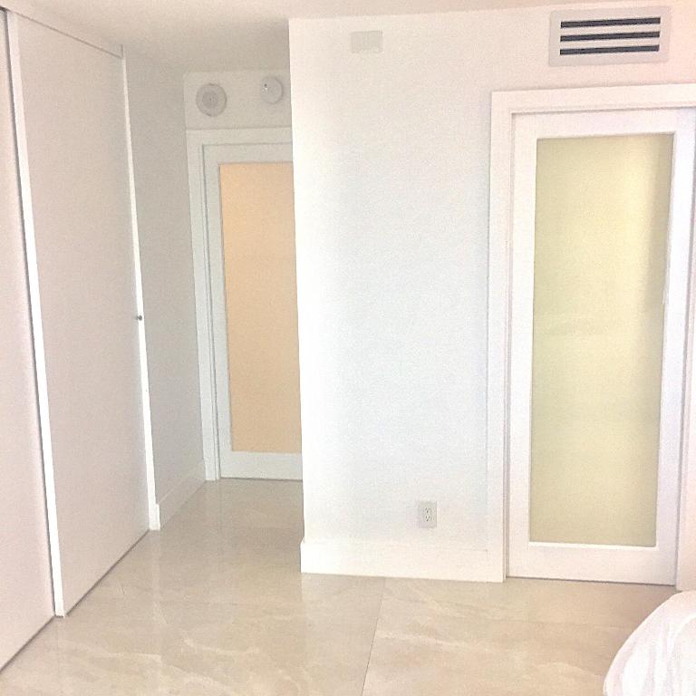 5550 N Ocean Drive 22b