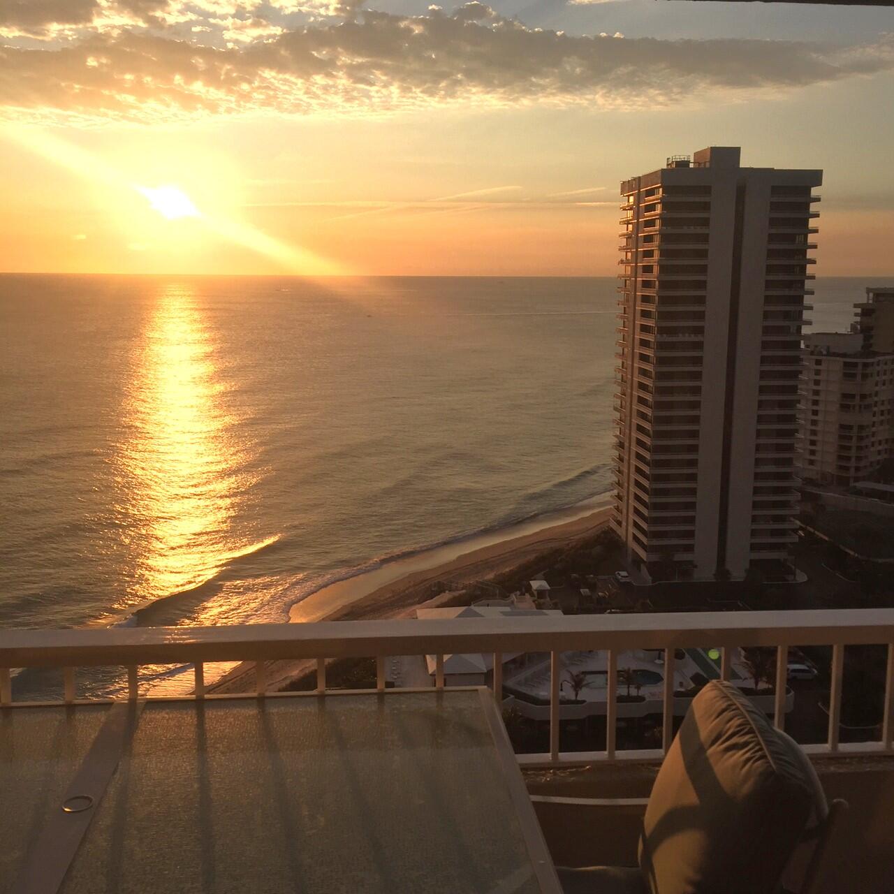 5550 N Ocean Drive 22b