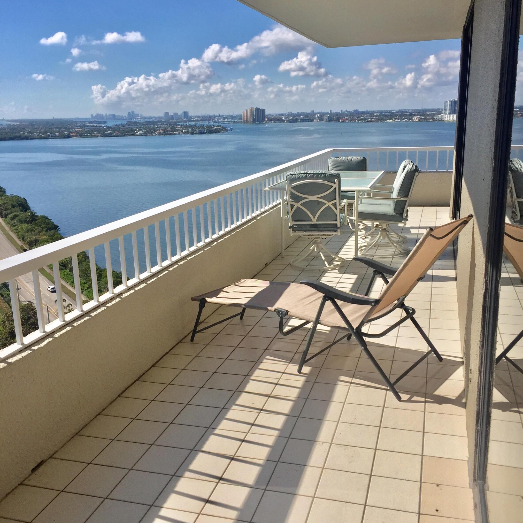 5550 N Ocean Drive 22b