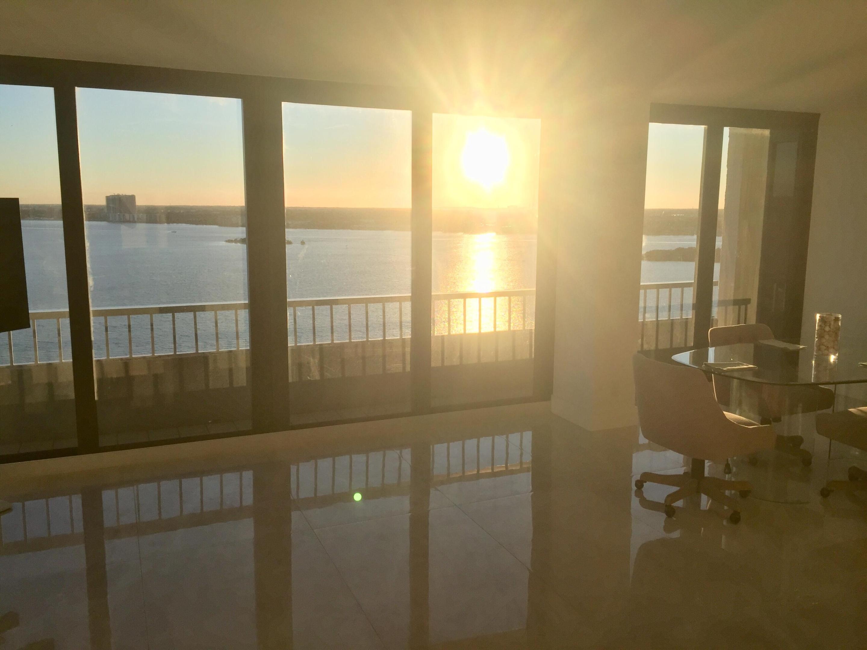 5550 N Ocean Drive 22b