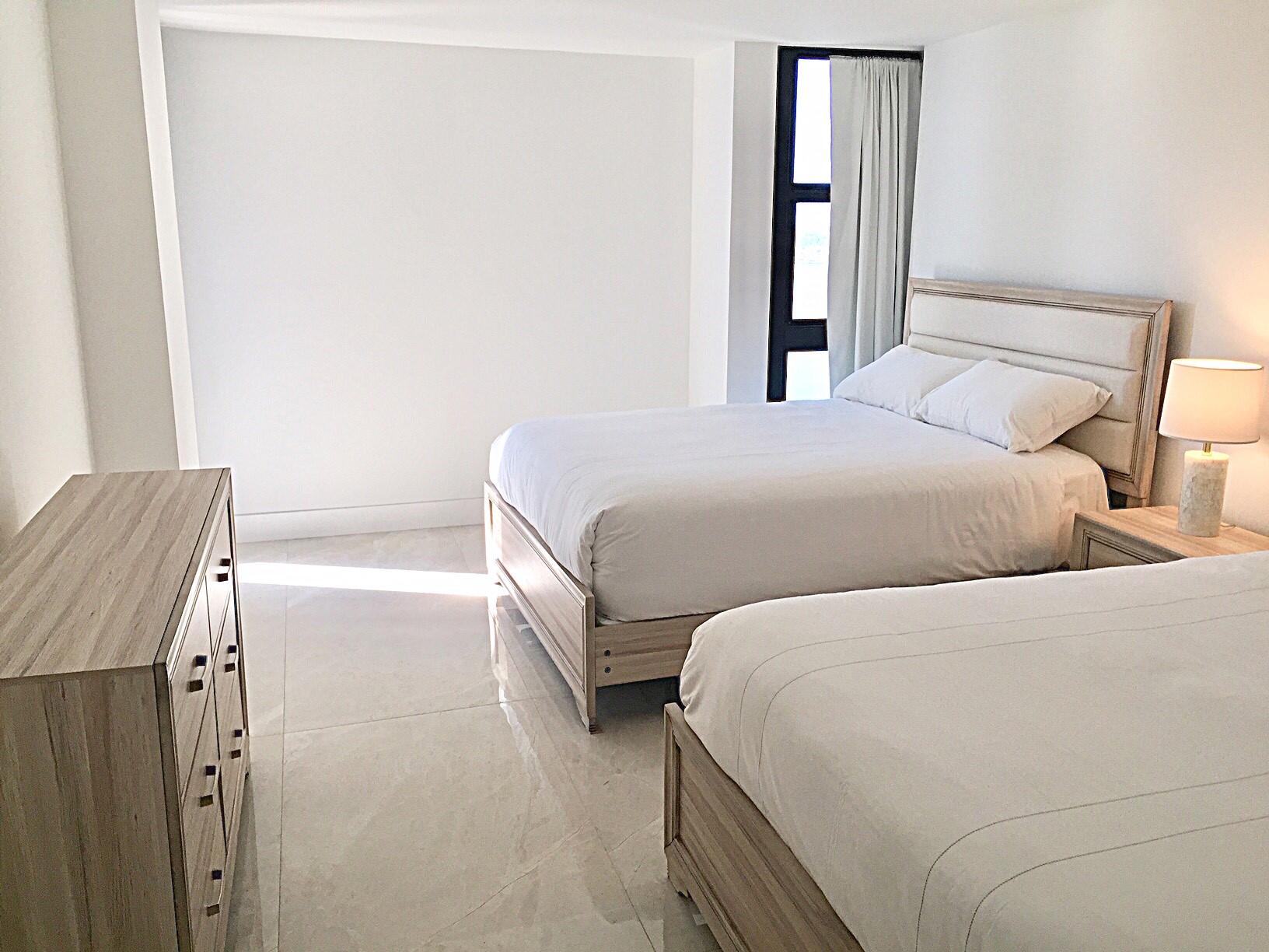 5550 N Ocean Drive 22b