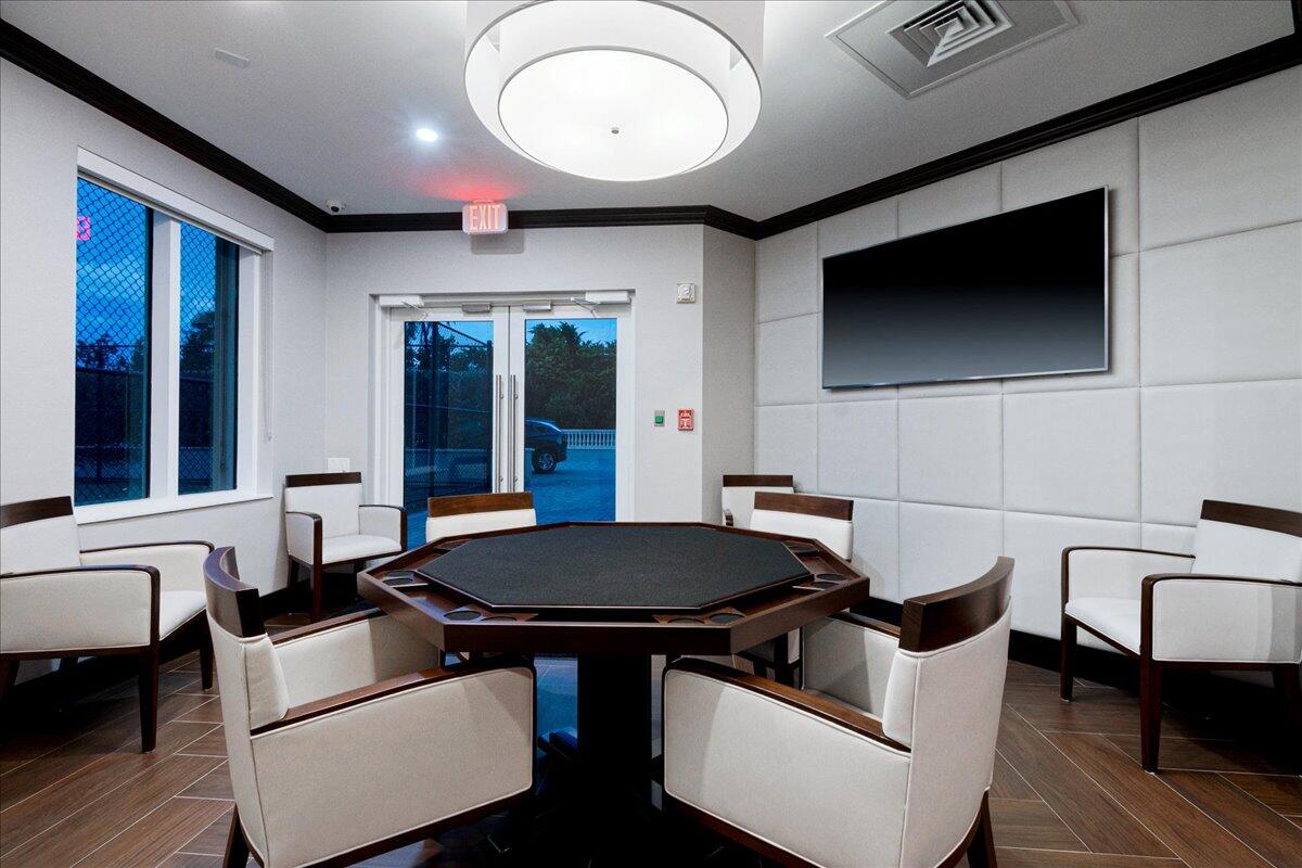 3920 N Ocean Drive 6a