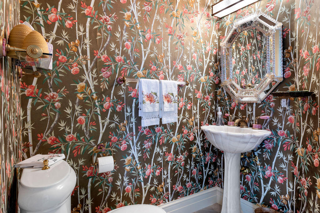 3920 N Ocean Drive 6a