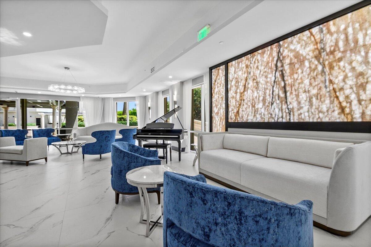 3920 N Ocean Drive 11b