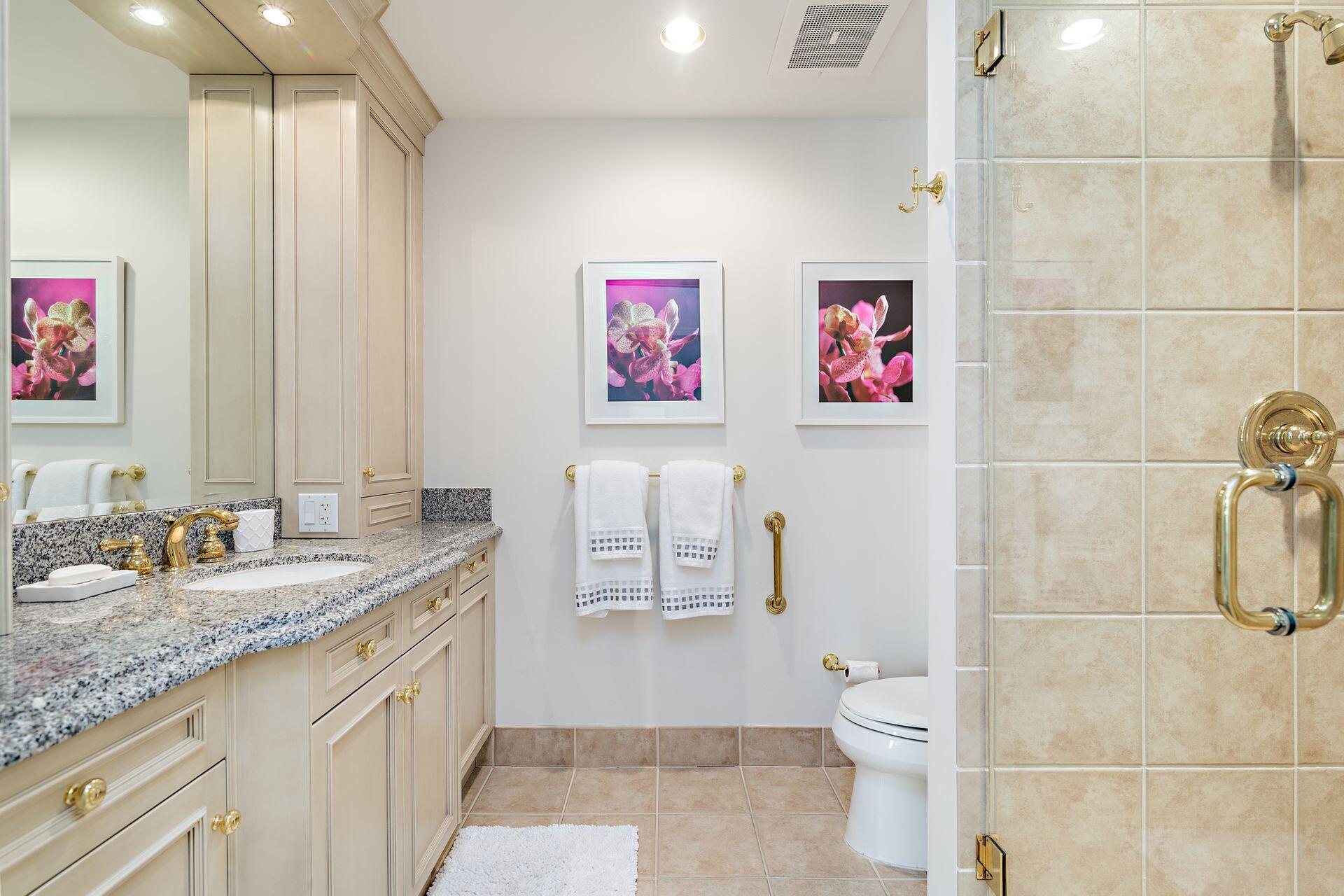 3920 N Ocean Drive 11b