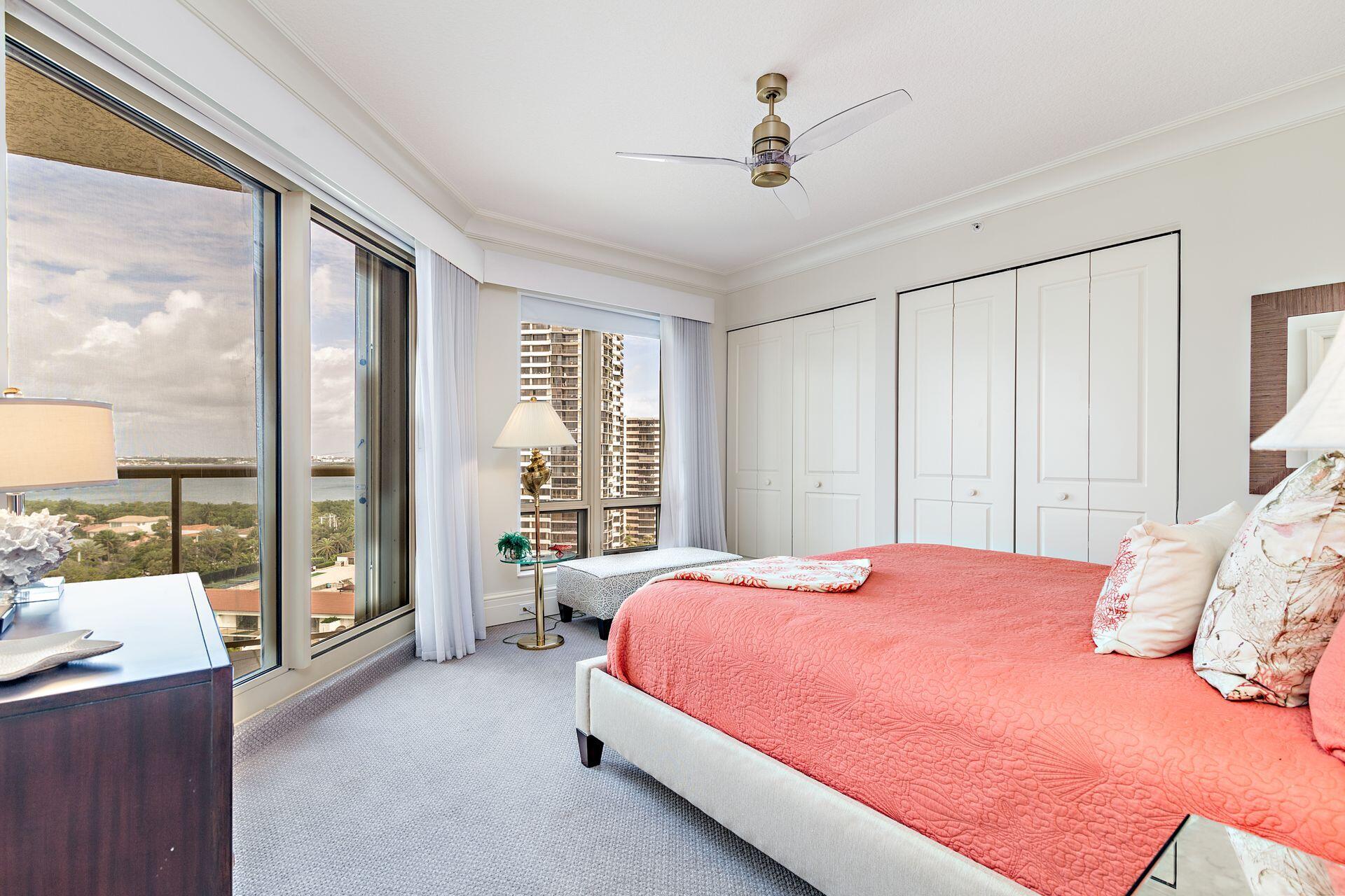 3920 N Ocean Drive 11b