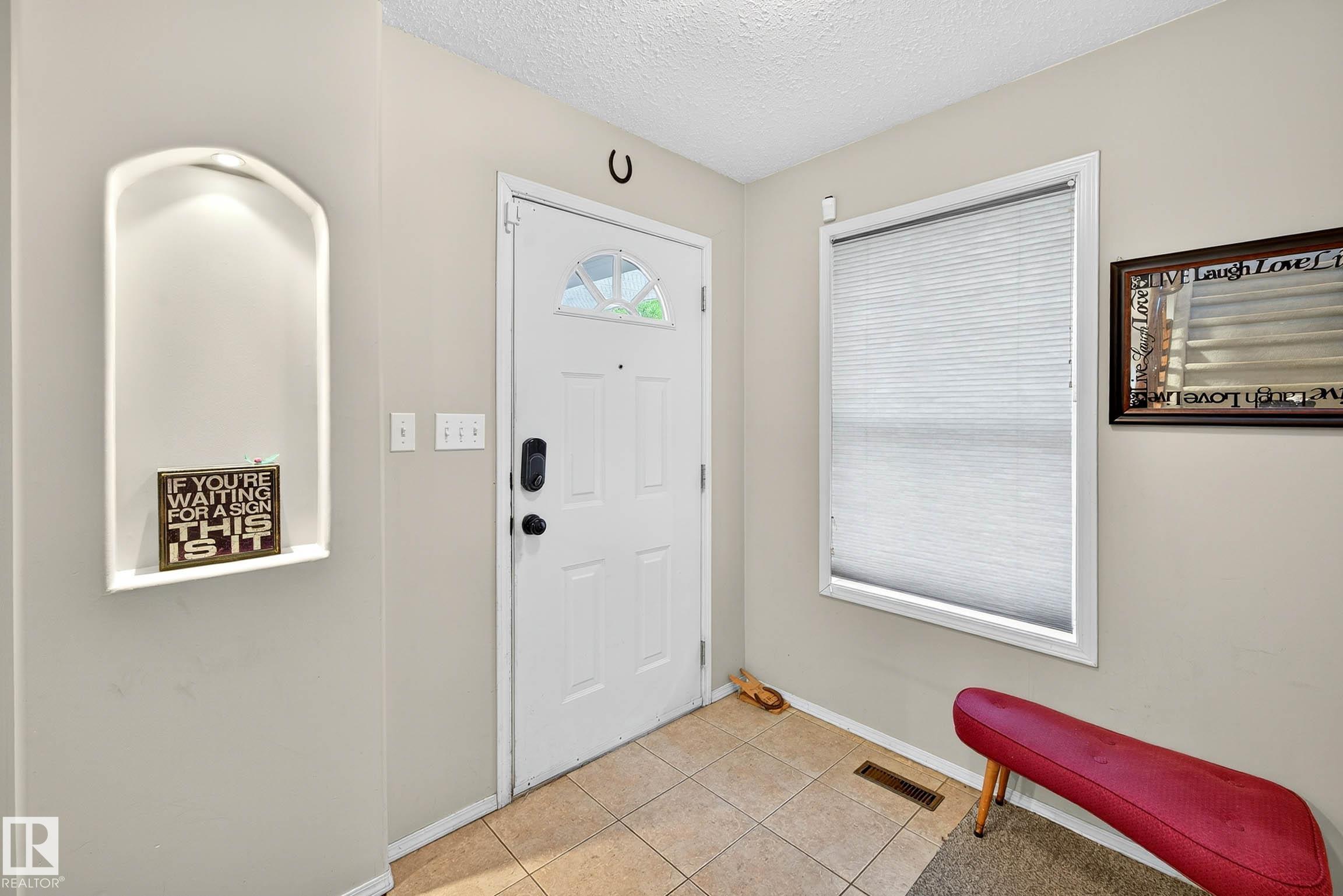 14304 92A AV NW