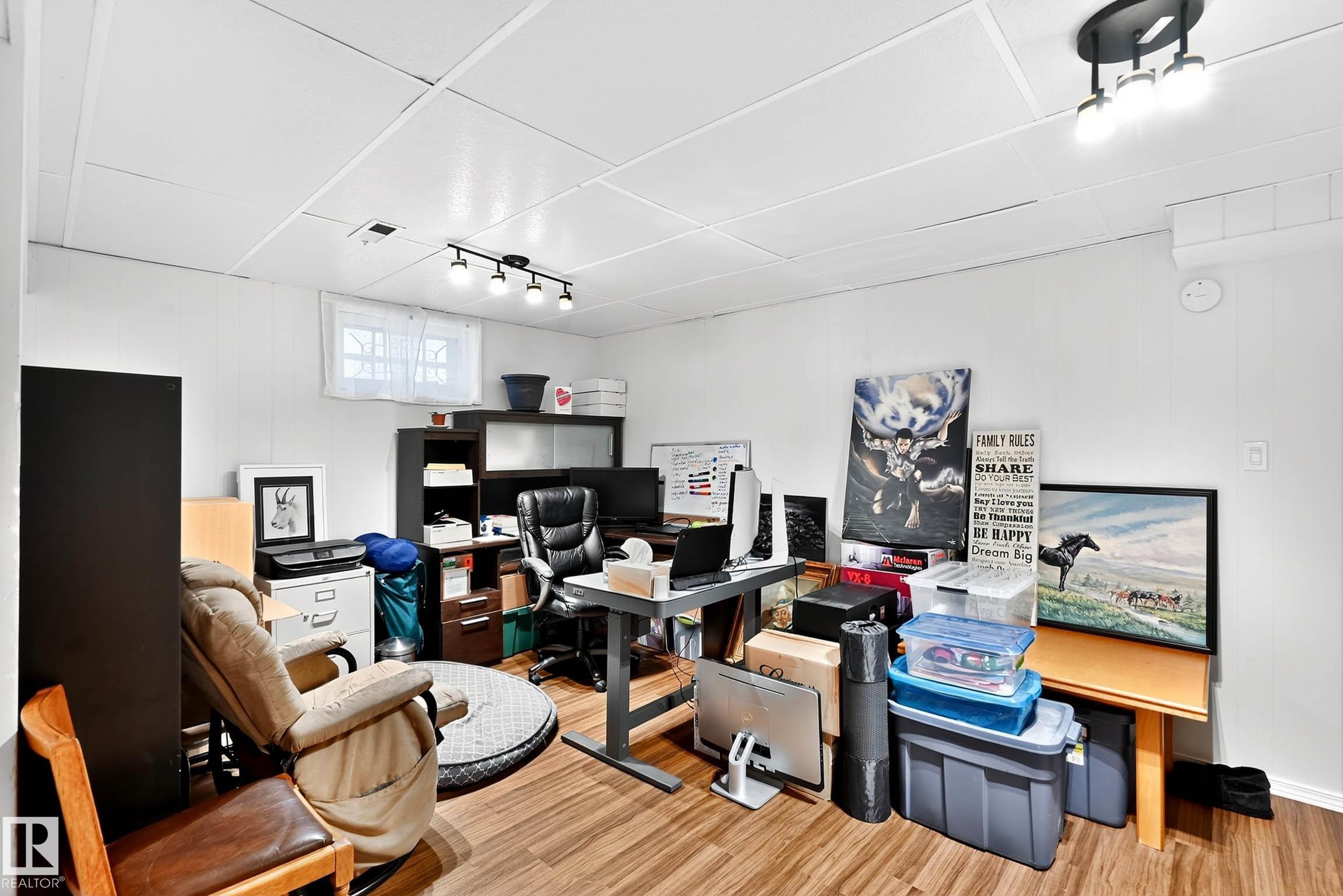 14304 92A AV NW