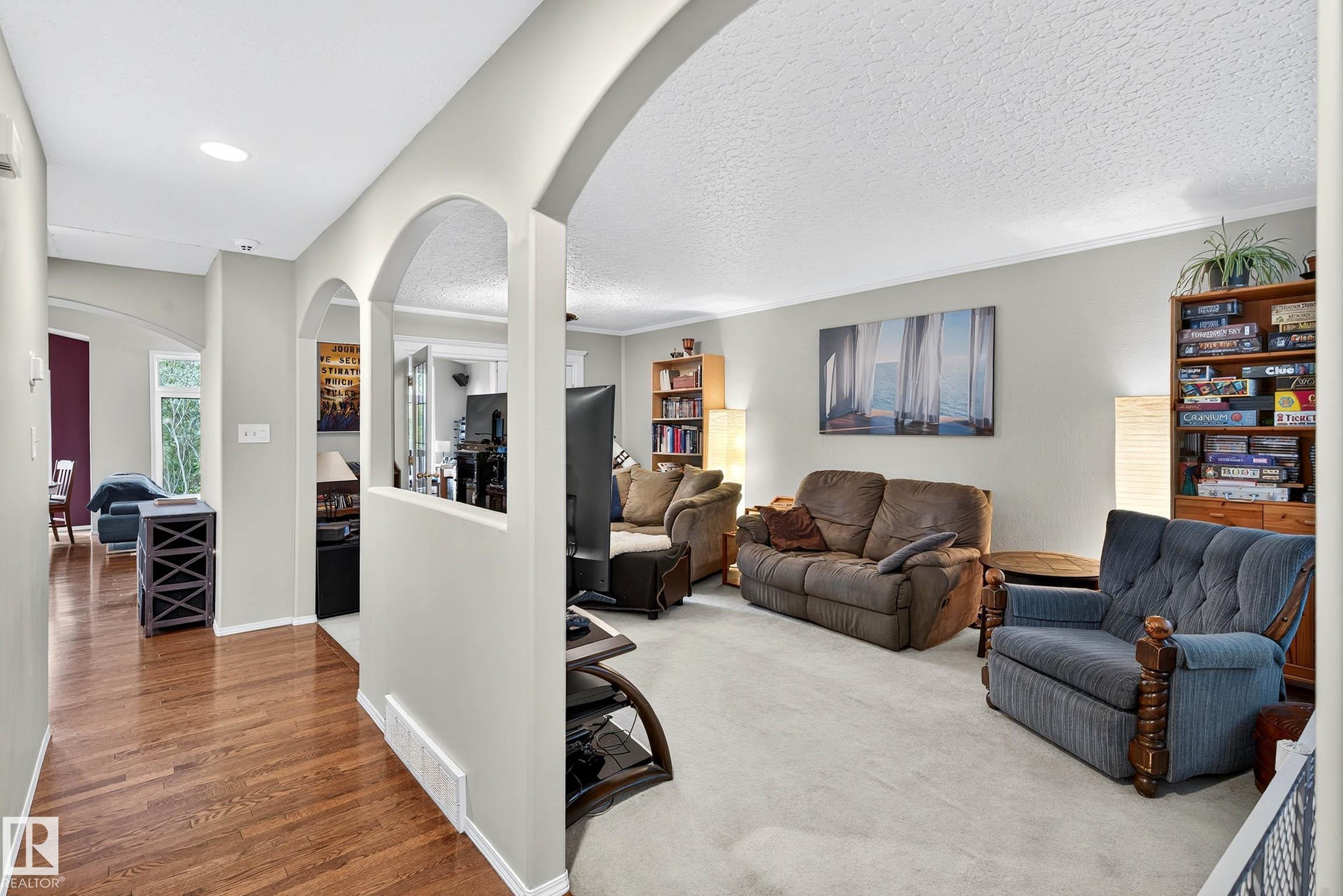 14304 92A AV NW