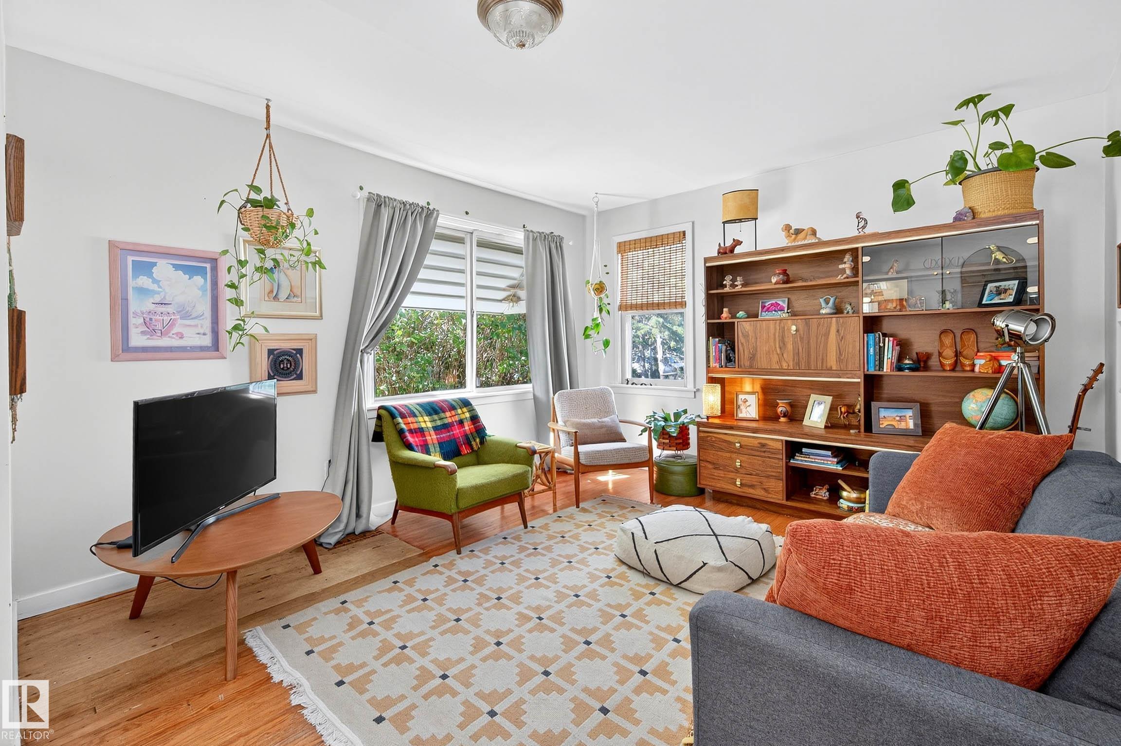 12315 103 ST NW