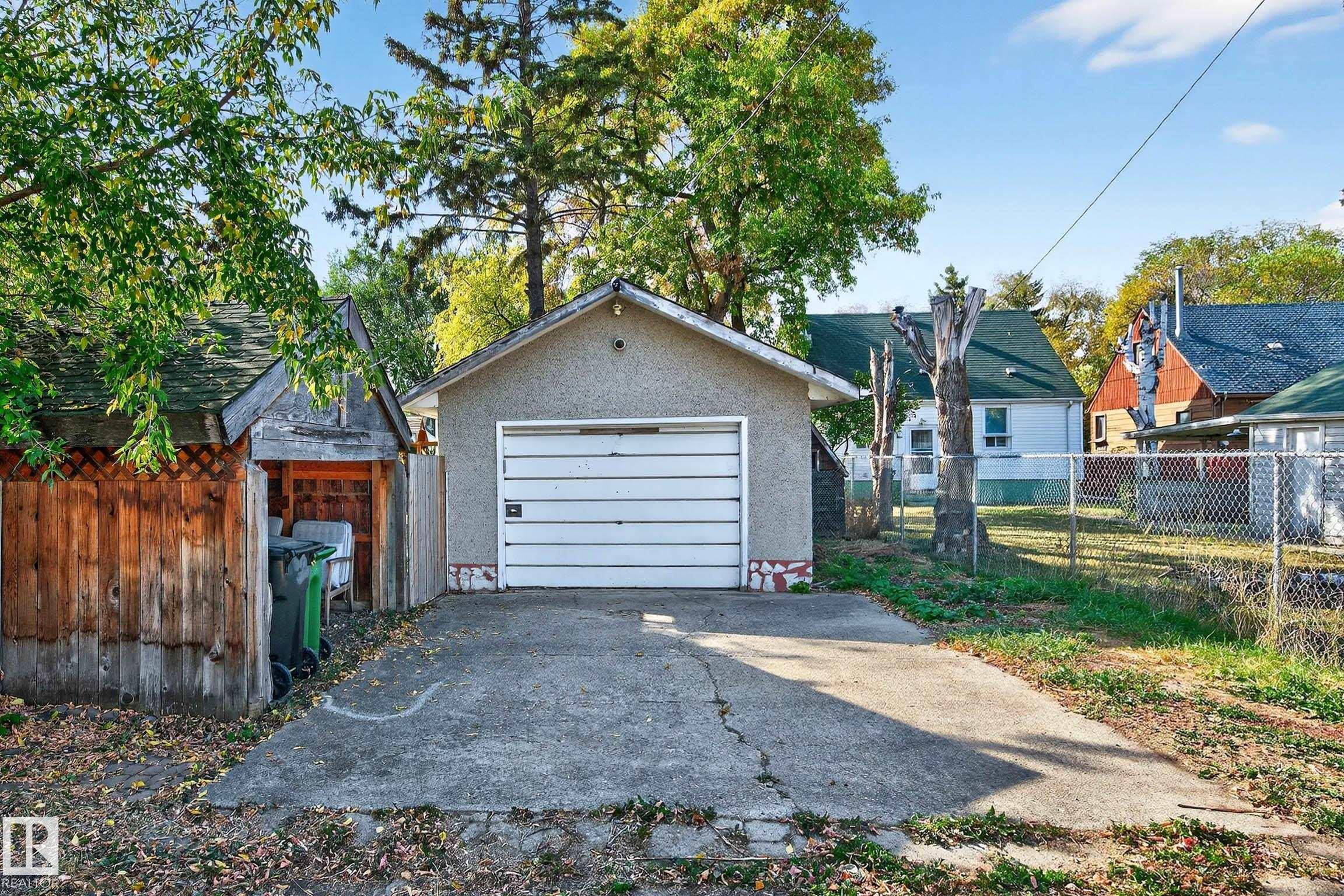 12315 103 ST NW