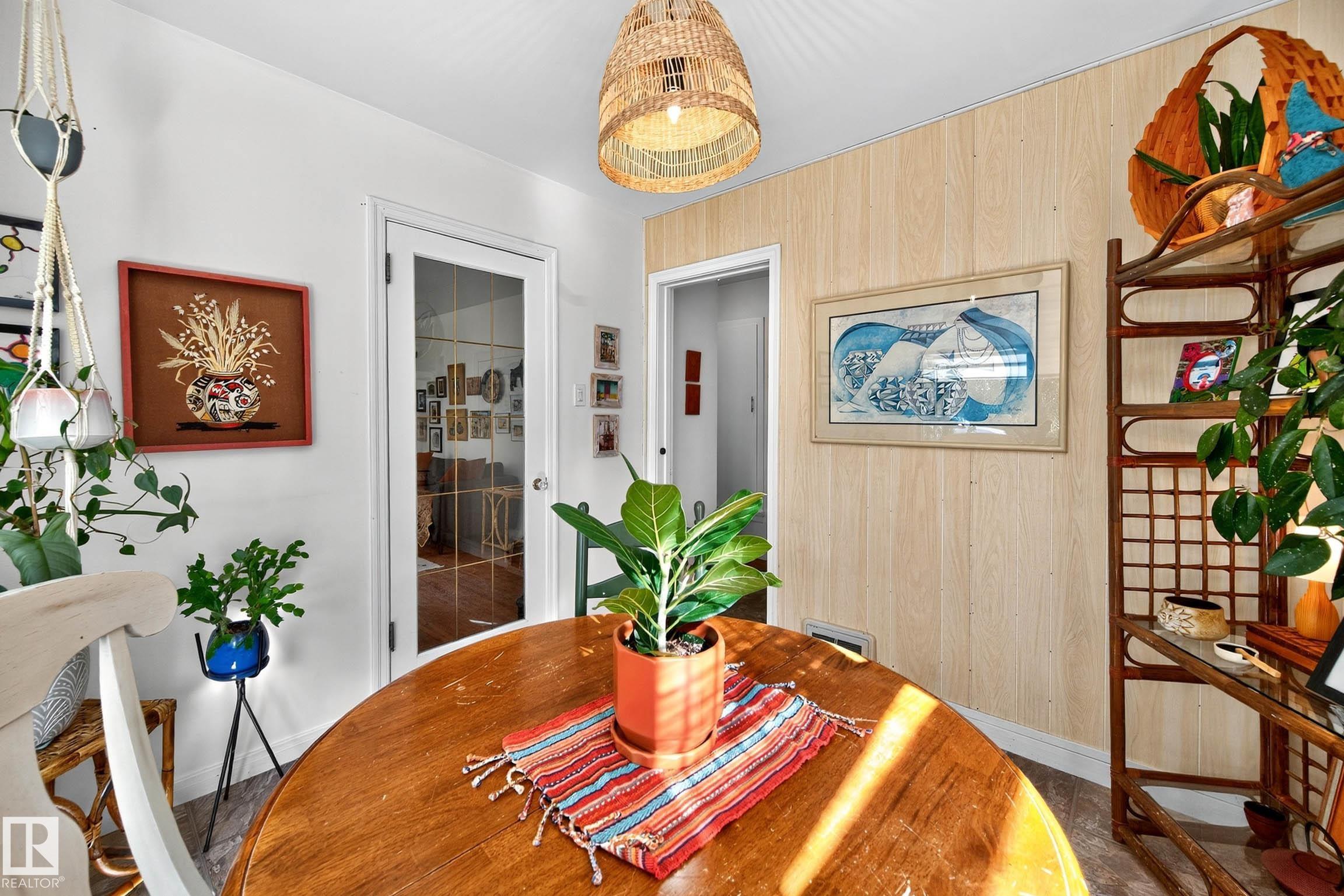 12315 103 ST NW