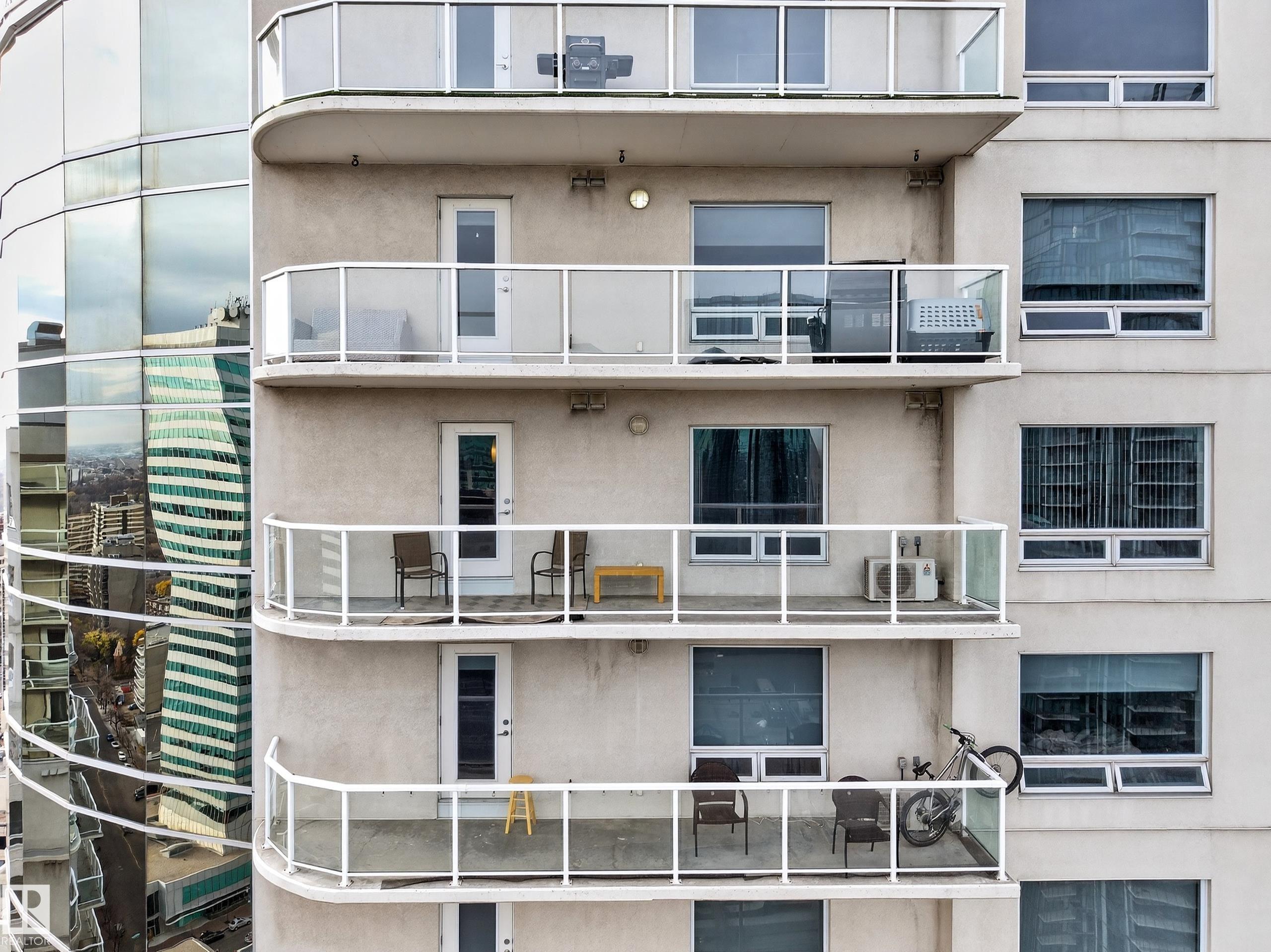 #3002 10152 104 ST NW