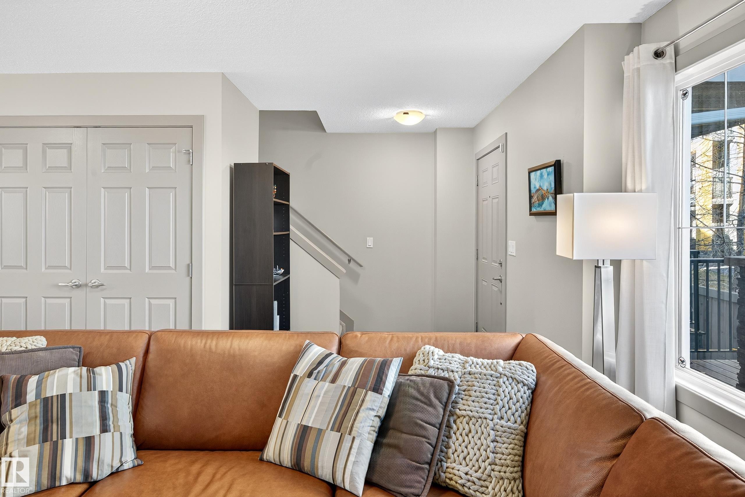 #6 1150 WINDEREMERE WY SW